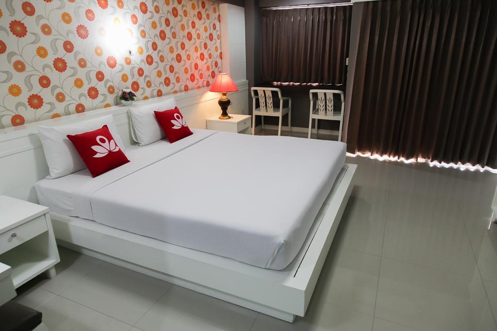 Zen Rooms Bangchak กรุงเทพมหานคร ภายนอก รูปภาพ